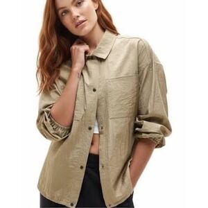 NWT Athleta Oversized L Women Lunar Sheen Crinkle Nylon Snap Front Shirt Jacket